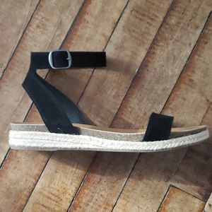 Lucky Garston Sandal